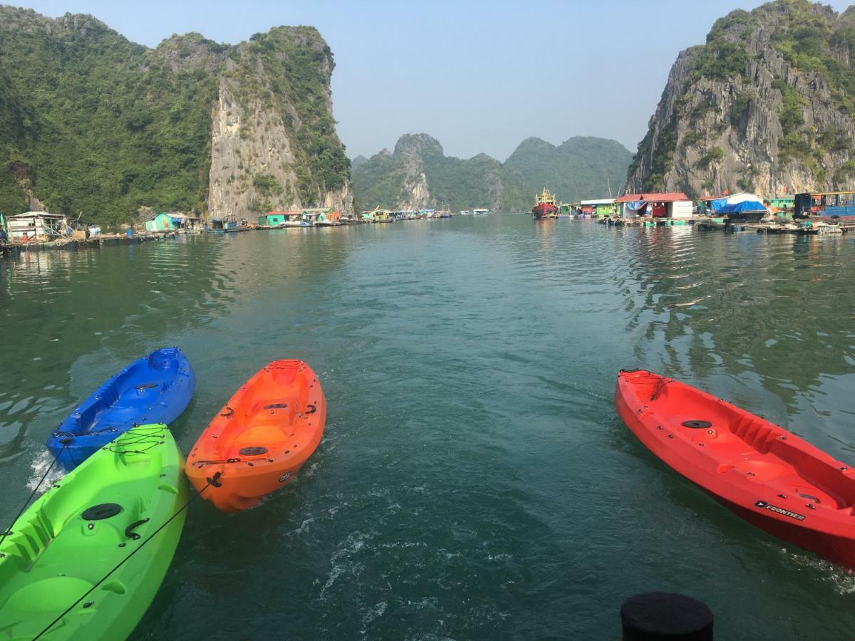 Cat Ba Bay Cruises Hotel Dong Khe Sau Exterior photo